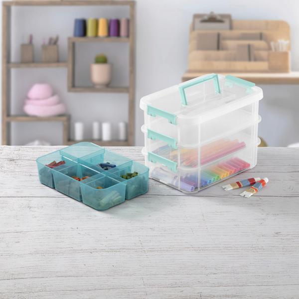 ستيرلايت صندوق بلاستيكي بمقبض ٣ طبقات وصينية – ١٠٫٦٢٥ × ٧٫٢٥ × ٧٫٦٢٥ بوصة – متعدد الألوان
